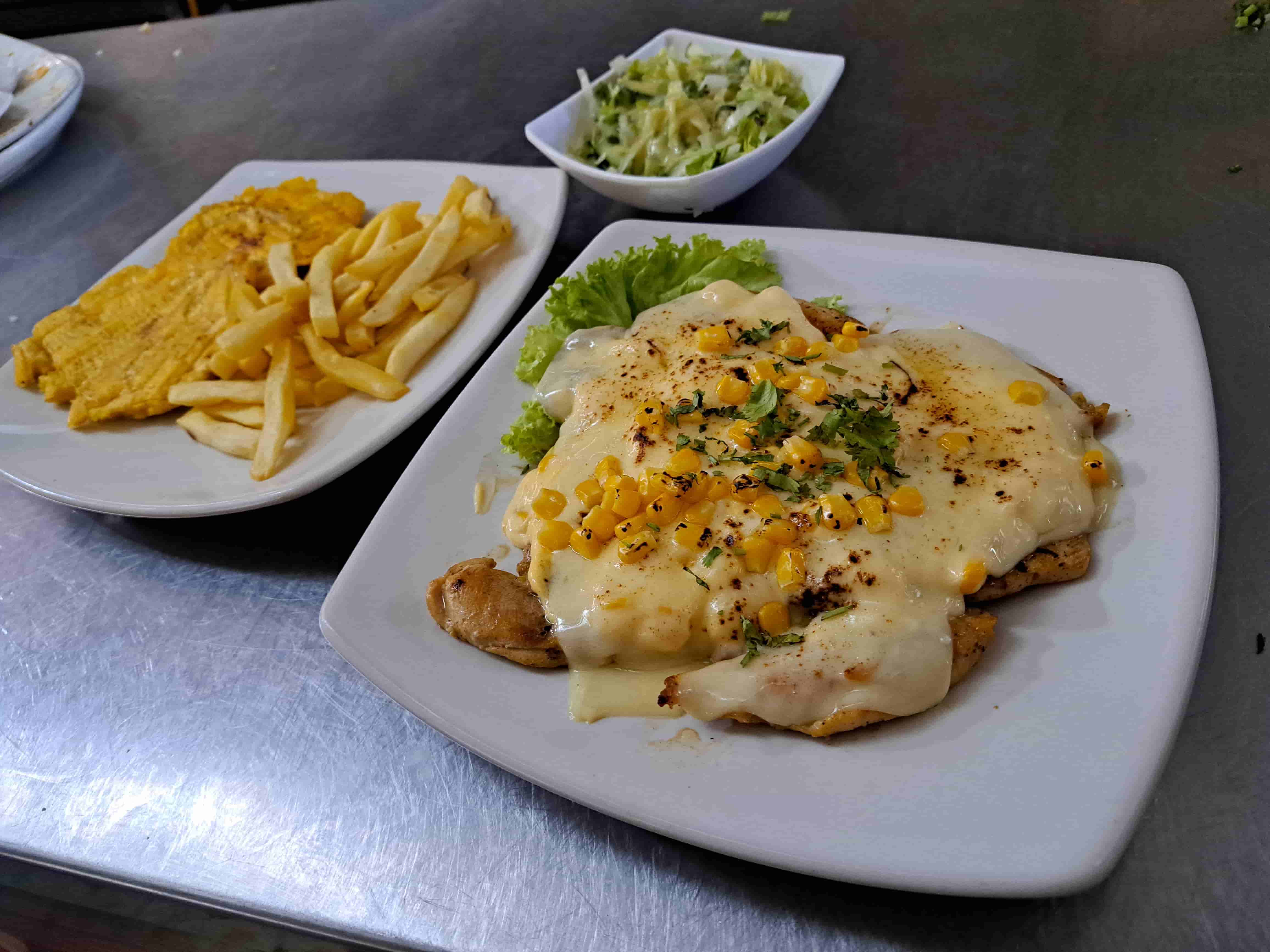 PECHUGA MAÍZ AL QUESO